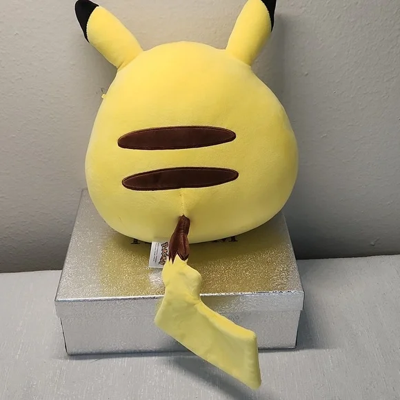 Yellow Pikachu Plush Toy 12x10 - Picture 2 of 6
